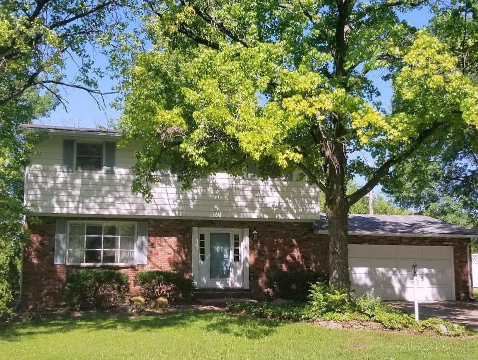 1st image of 710 W Airwood Dr