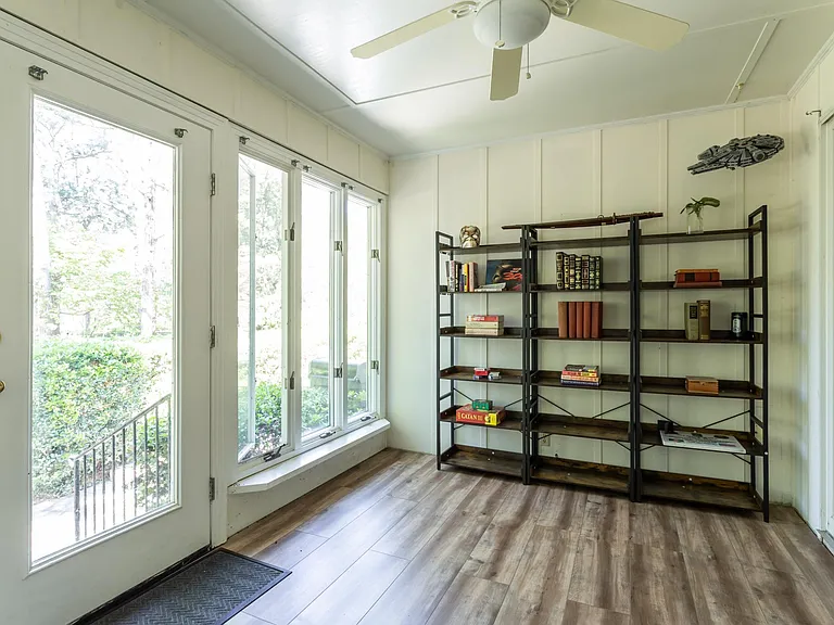 18 Windsong Pl — Photo 14