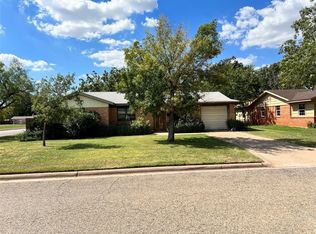 1402 Yorktown Dr, Abilene, TX 79603