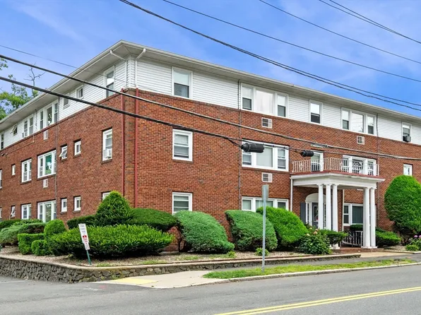 100 Magnolia Ave APT 22, Lynn, MA 01904