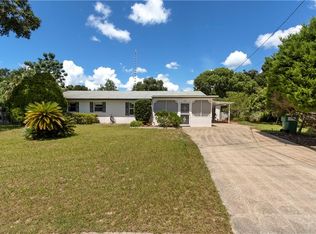 416 Sunny Ct, Fruitland Park, FL 34731