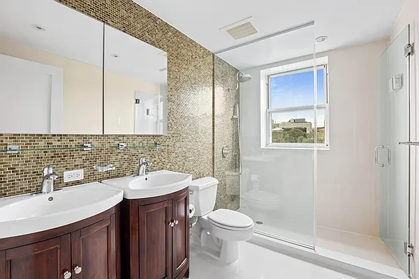 Rented by Douglas Elliman | media 23