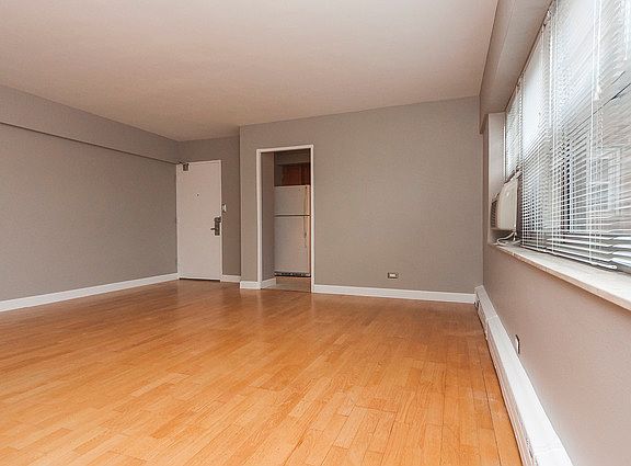 5th image of 4920 N Marine Dr #908