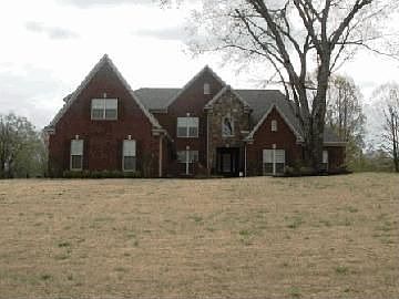 1st image of 450 Alisha Dr