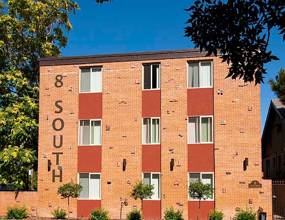 3rd image of 8 S Clarkson St APT 306