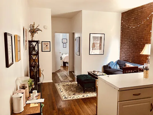 Rented by Real Broker NY LLC | media 19