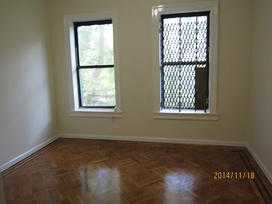 Rented by David W Realty Inc | media 2