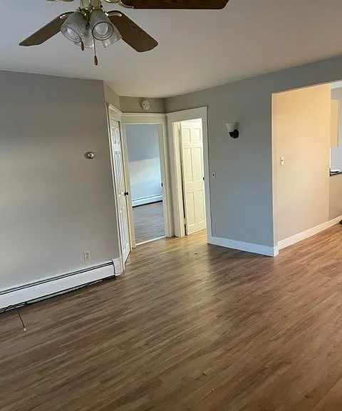 5 Greystone Ave #3R — Photo 3