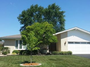 7234 W Kiowa Ln, Palos Heights, IL 60463