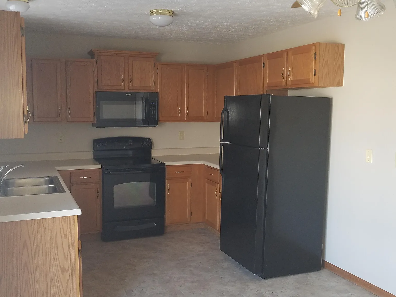 2 bed, 1.5 bath, 1280 sqft, $1,475 — Photo 4