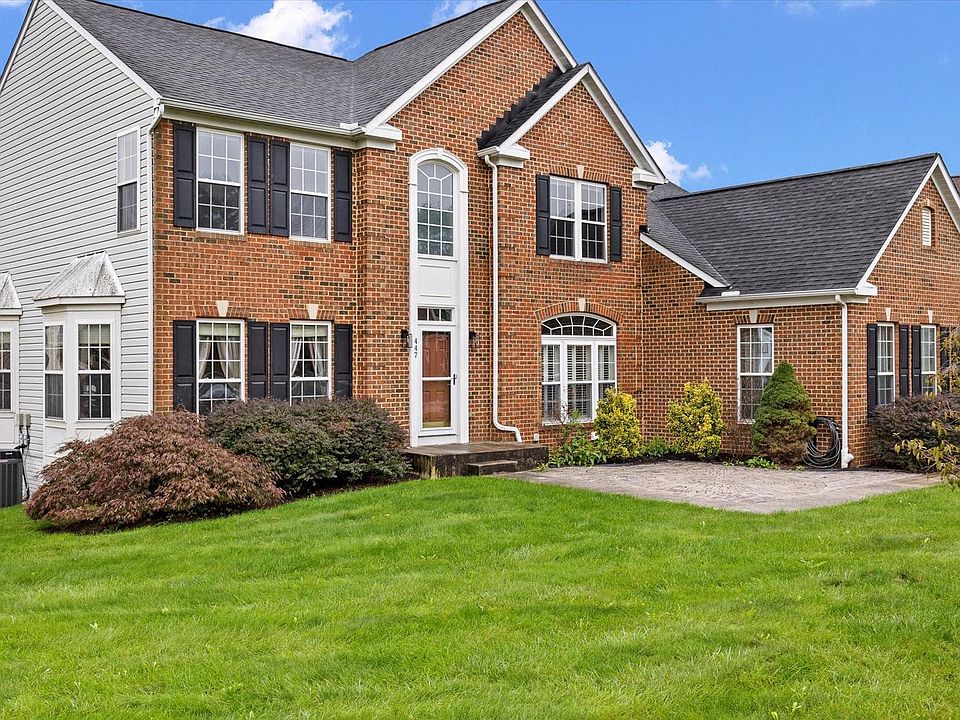 447 El Vista Dr, Hanover, PA 17331 | Zillow