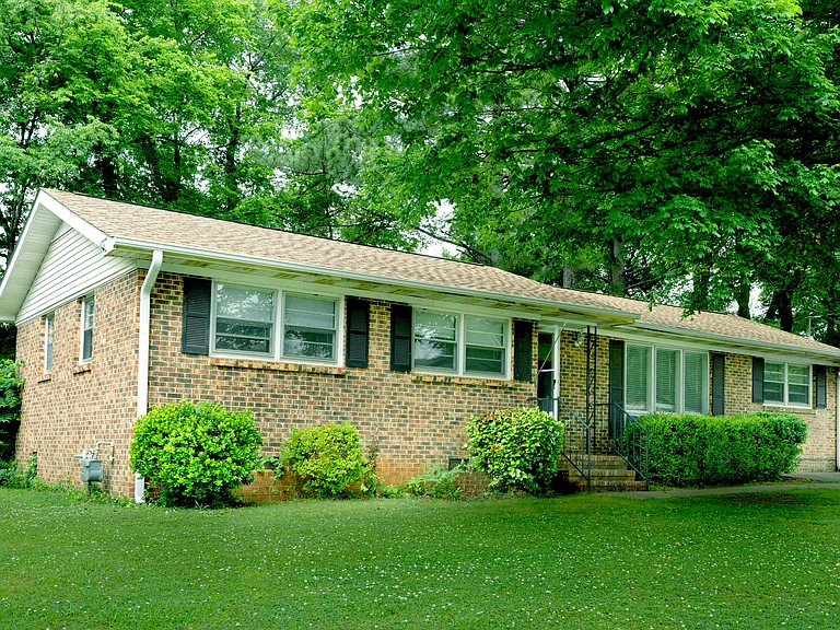 310 Jack Coleman Dr NW — Photo 3