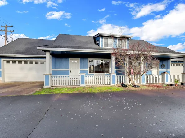 2015 2nd St, Springfield, OR 97477