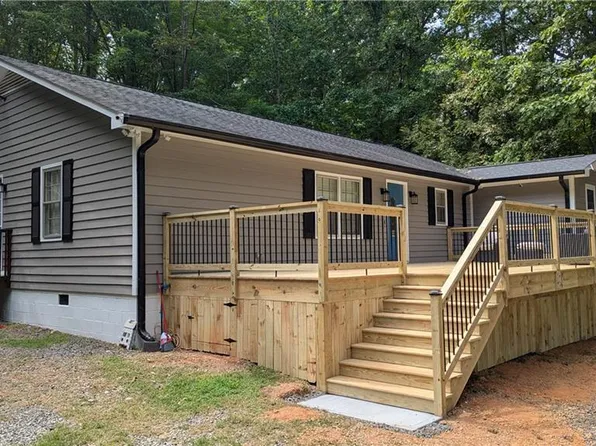 3200 Seven Springs Rd, Hillsborough, NC 27278