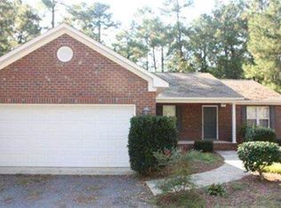 2585 Longleaf Dr SW, Pinehurst, NC 28374