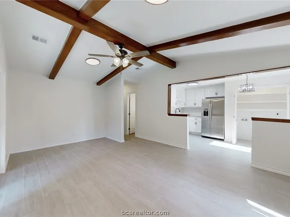601 San Saba Ct, College Station, TX 77845