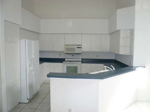 4th image of 19820 NW 9th Dr