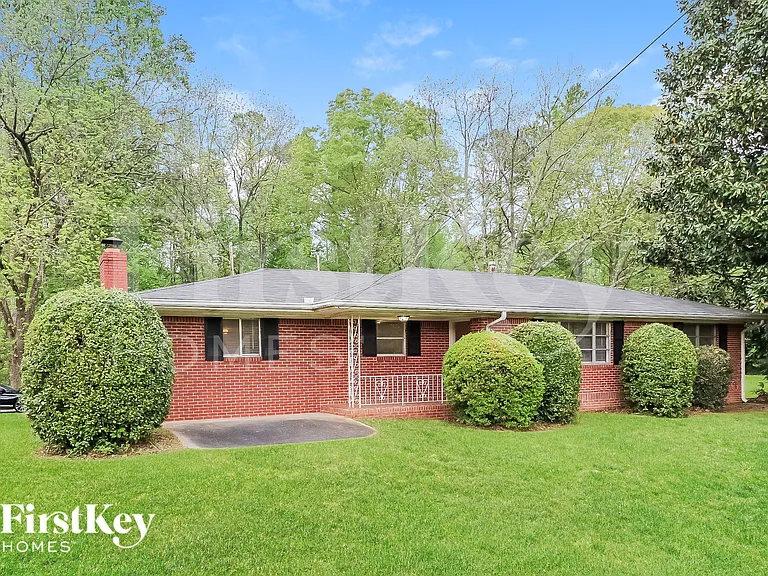 944 Villa Rica Rd SW — Photo 2