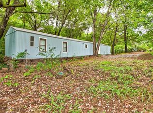 20865 N Lakeshore Dr, Springdale, AR 72764