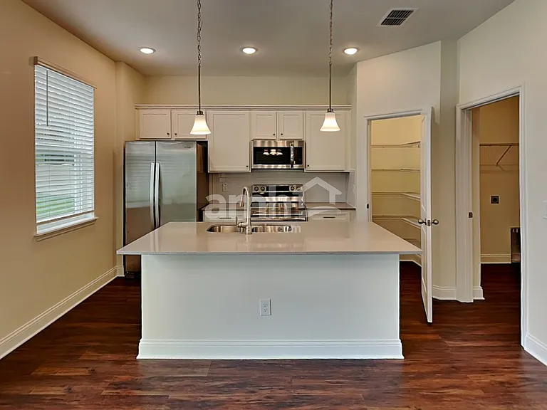 6214 Little Bluff Cir — Photo 5