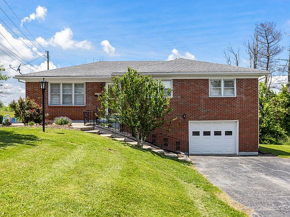 4th image of 150 Hill N Dale Dr