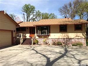 1st image of 12170 Lakeshore N