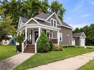 500 W 15th Ave, Oshkosh, WI 54902