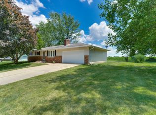 200 Heritage Ln, Delavan, IL