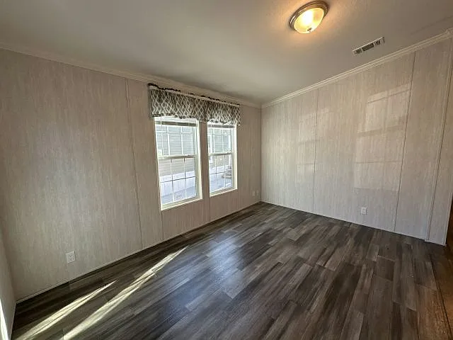2 bed, 2.0 bath, 720 sqft, $1,800 — Photo 3