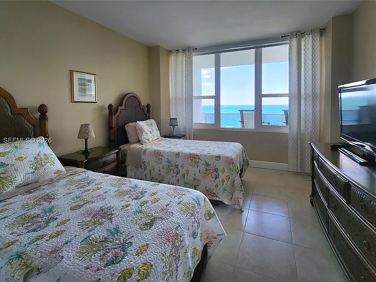 3505 S Ocean Dr #1206 — Photo 11