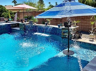 1041 E Meadow Ln, Phoenix, AZ 85022
