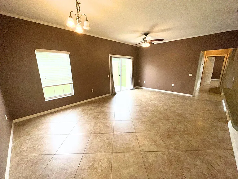 1003 Eagle Pond Dr #1003 — Photo 2