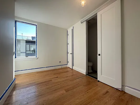 Rented by Doorway NYC, LLC | media 12