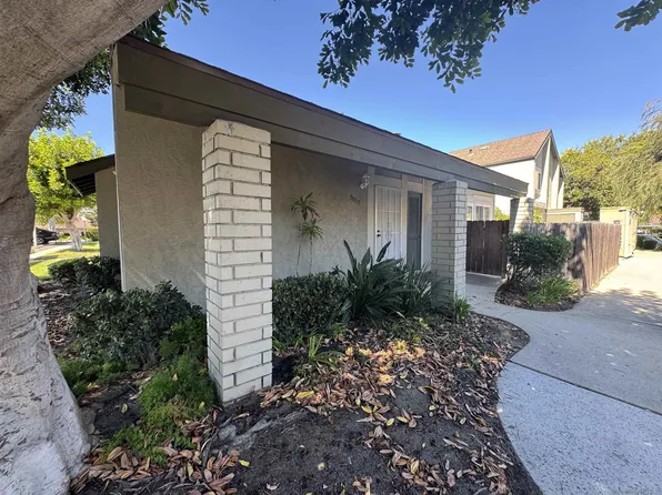 5037 La Cuenta Dr, San Diego, CA 92124