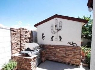 1213 E Utopia Rd, Phoenix, AZ 85024