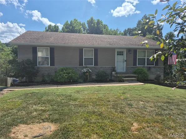 3858 Birch Dr, Imperial, MO 63052