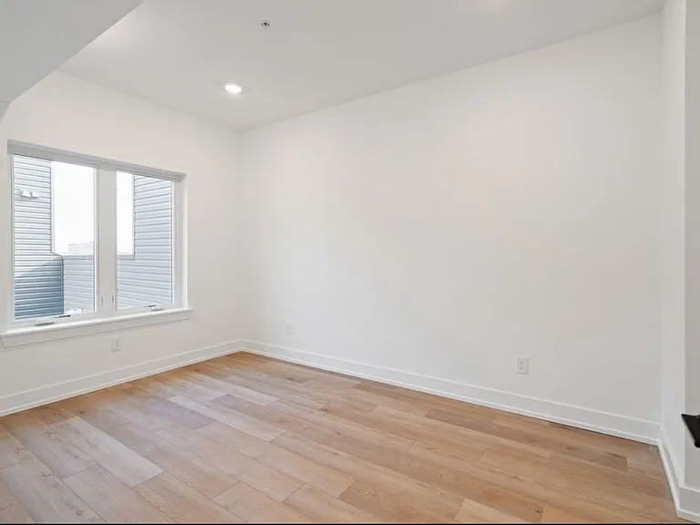 903 Leland St #605 — Photo 9