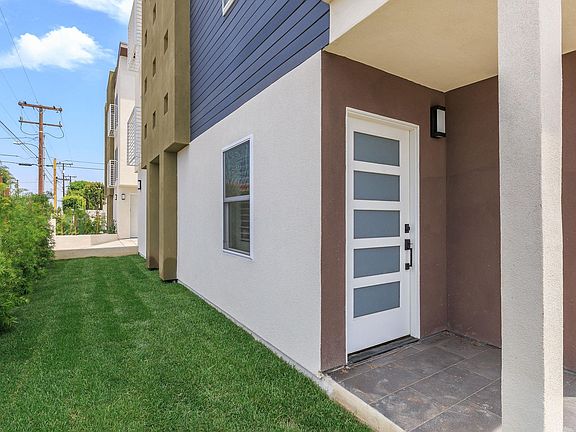 3rd image of 13810 Cordary Ave