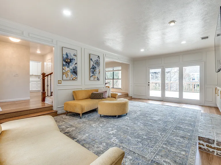 9130 Valley Chapel Ln — Photo 8