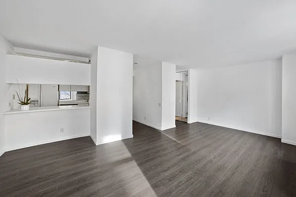 Rented by Battery Park Realty | media 13
