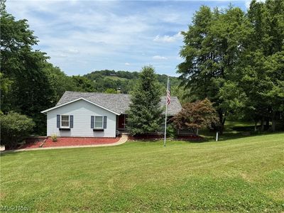 2187 Golfview Dr NE, New Philadelphia, OH, 44663