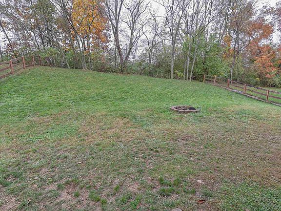 3rd image of 11160 Misty Wood Ct