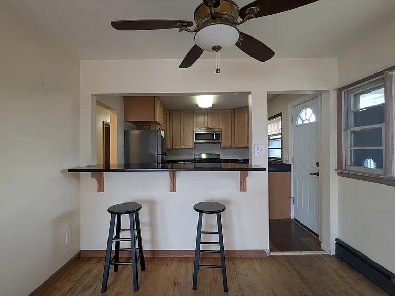 6903 Buchanan St — Photo 9