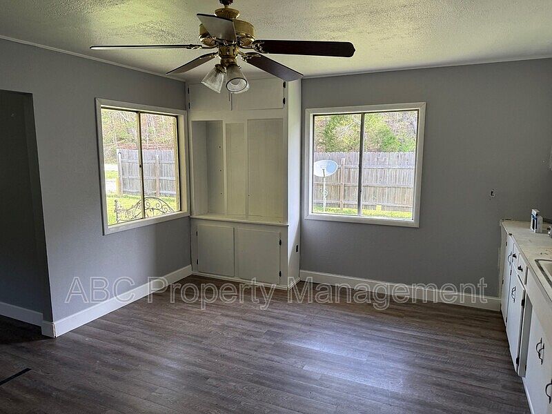 2nd image of 15393 Highway 12 E