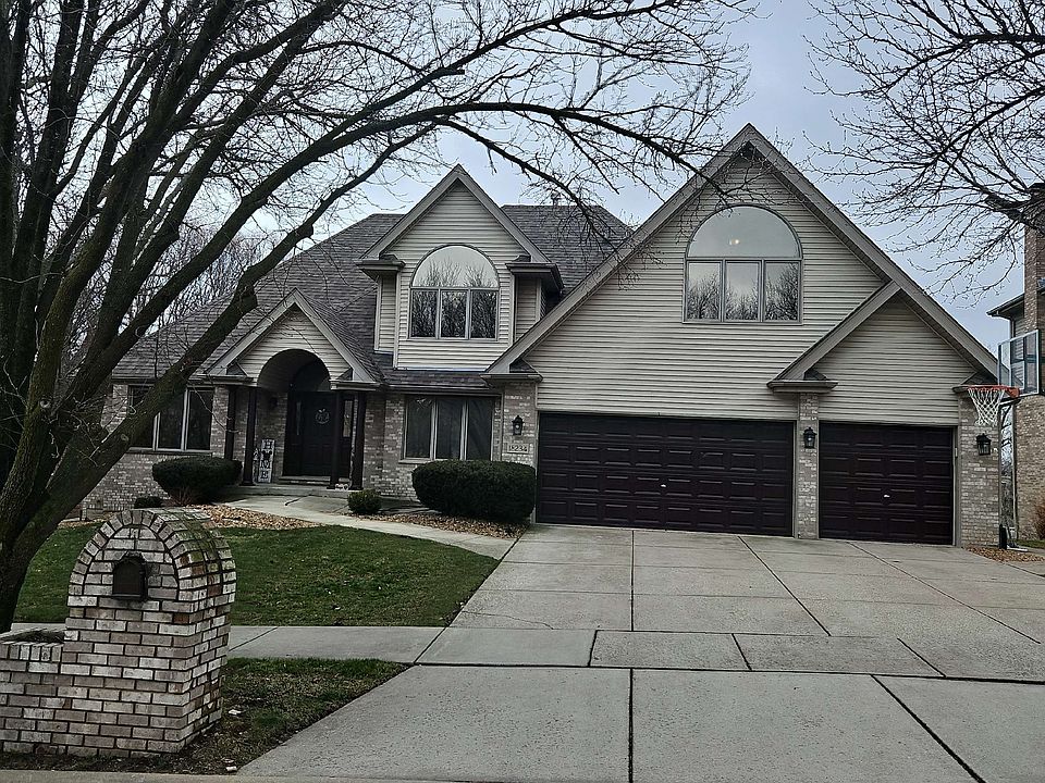 1st image of 18234 Breckenridge Blvd