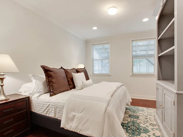 1722 Harmony St #1722 — Photo 8