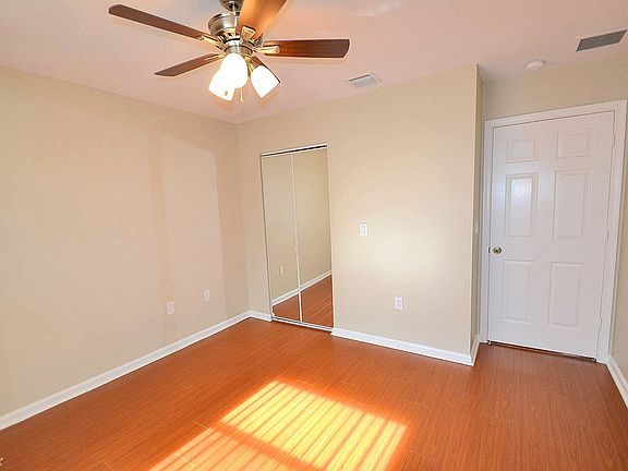 83178493-ccff-480e-8a10-572c7dd07c0e-w_1500-h_1000