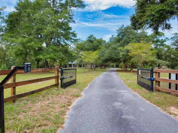 8368 State Highway 81, Ponce De Leon, FL 32455