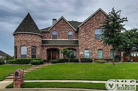 1st image of 441 Huntington Dr