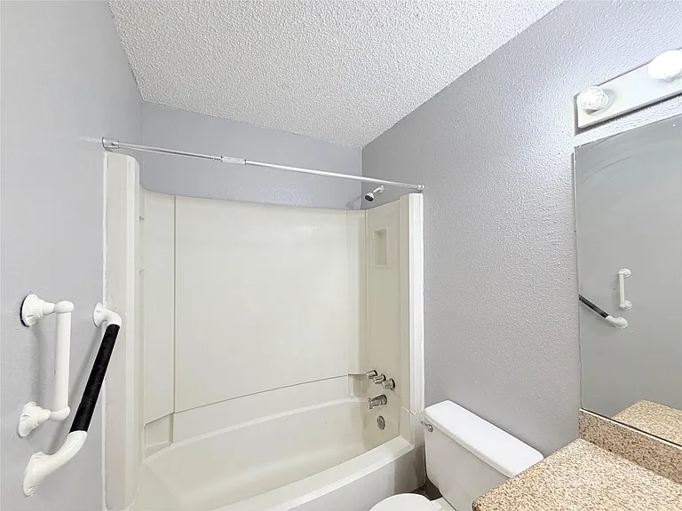 9461 Pagewood Ln #9461 — Photo 17